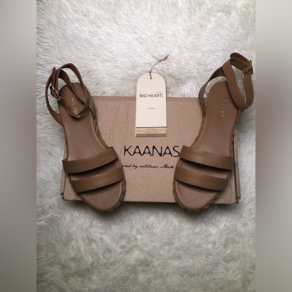Kaanas Women Sandals Caramel NWT NWB SIZE 7 - Picture 14 of 14